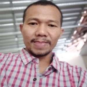 Puji Wiwid D